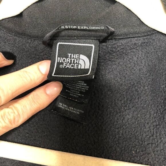 The North Face Black Jacket - Picture 13 of 16